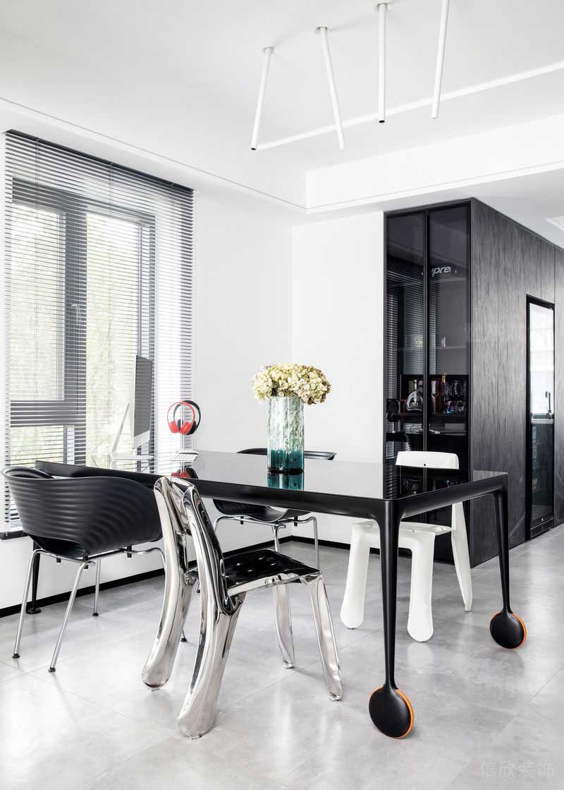 極簡風(fēng)格公寓餐廳家私組合