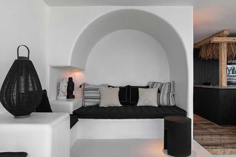 極簡后現(xiàn)代風(fēng)格餐廳休閑區(qū)