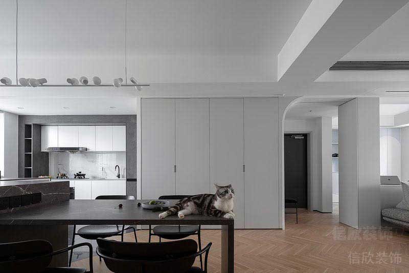 現(xiàn)代極簡風(fēng)格家居餐廳