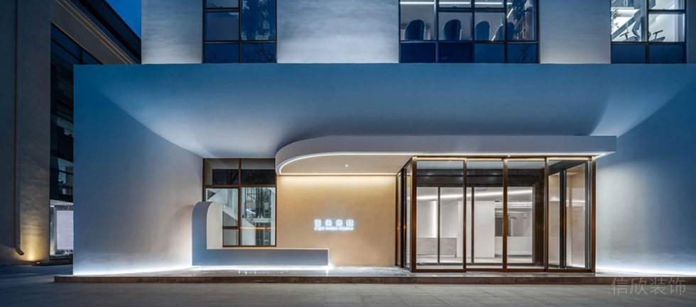 現(xiàn)代風(fēng)格商務(wù)辦公場(chǎng)所門頭形象外立面實(shí)景圖